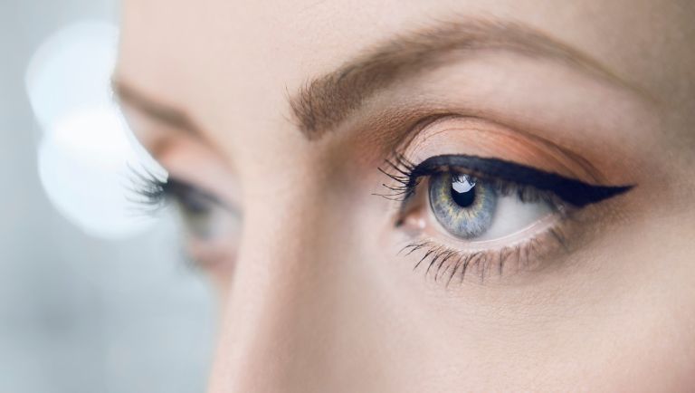 Nahaufnahme der Augen der Frau - Stock-Fotografie