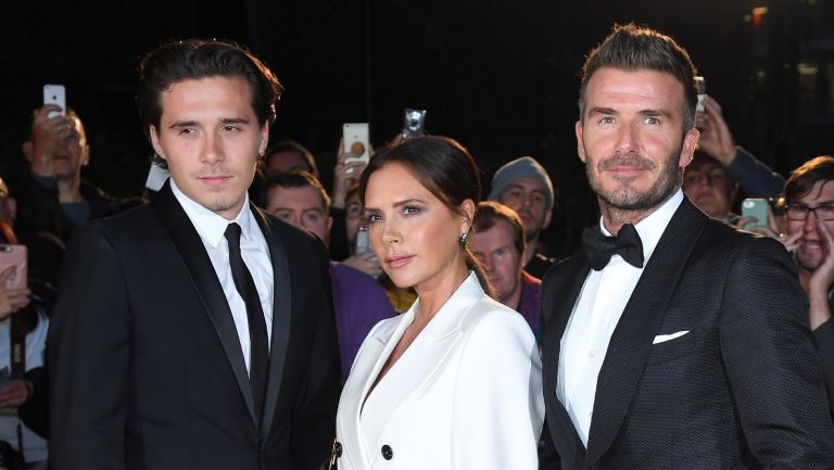 Brooklyn Beckham, Victoria Beckham et David Beckham assistent aux GQ Men Of The Year Awards 2019 à la Tate Modern le 03 septembre 2019 à Londres, en Angleterre.