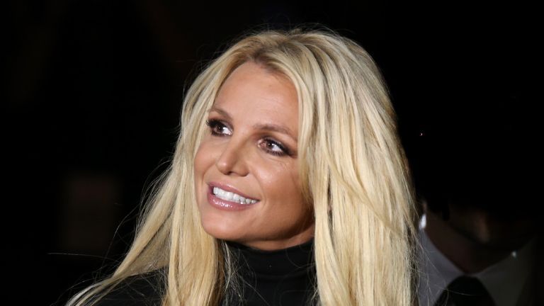 Zakaj Britney potrebuje dovoljenje za imenovanje svojega odvetnika?