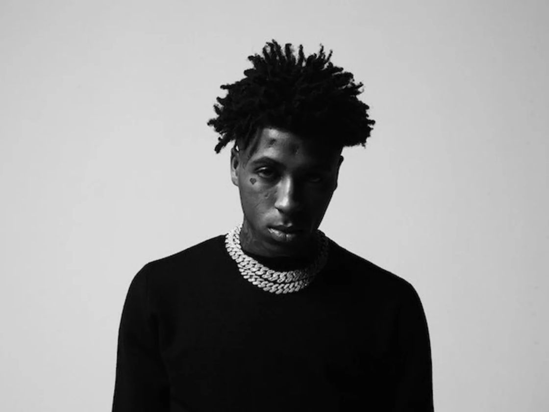 YoungBoy لم ينكسر مرة أخرى & quot؛ Top & quot؛ غلاف الألبوم