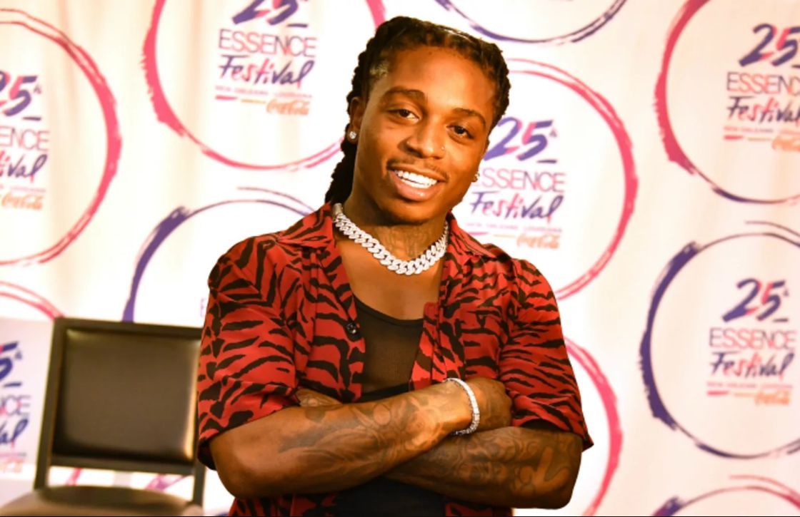 Zanger Jacquees woont 2019 ESSENCE Festival bij in Louisiana Superdome