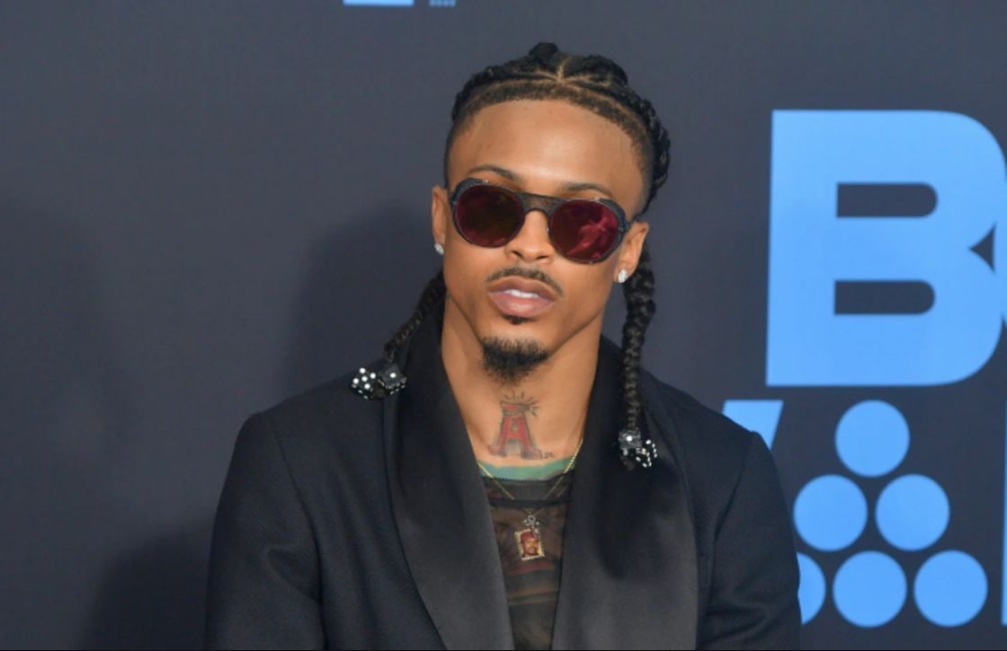 August Alsina asiste a los BET Awards 2017