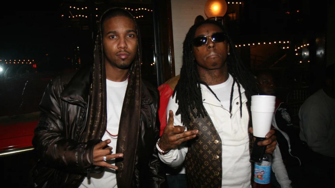 Juelz Santana (izq.) Y Lil Wayne asisten a la fiesta final del NBA All Star 2008