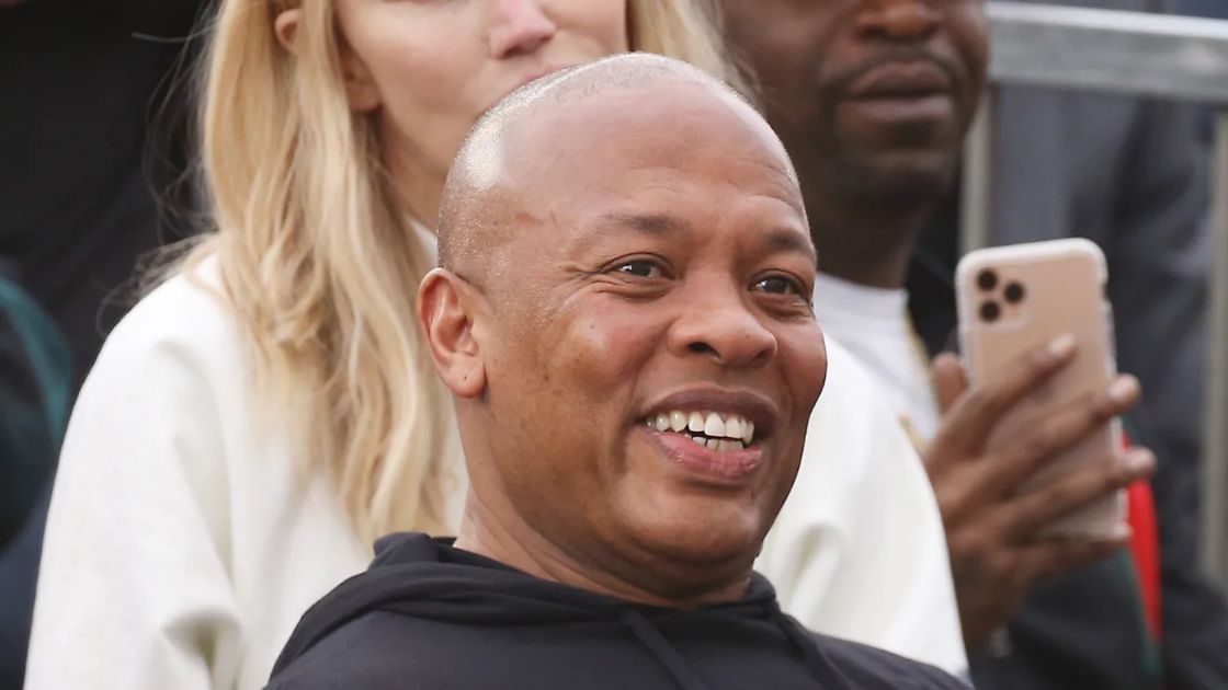 Dr Dre menghadiri majlis menghormati Curtis & quot; 50 Cent & quot; Jackson