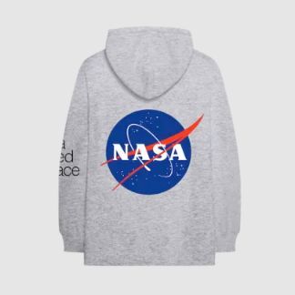 ariana-merch-4