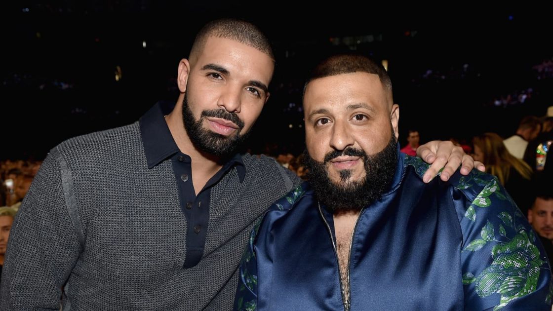 Artisti di registrazione Drake (L) e DJ Khaled