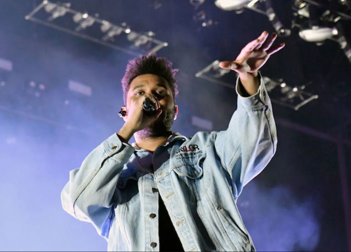 Це фотографія The Weeknd.