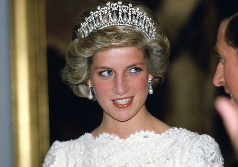 Odkritje kipa princese Diane je bil znak