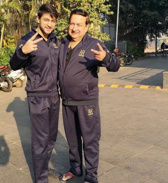 Vater von Shaleen Bhanot