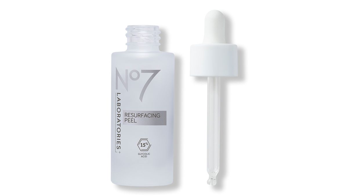 nové produkty No7, No7 Laboratories Resurfacing Peel 15% Glycolic Acid