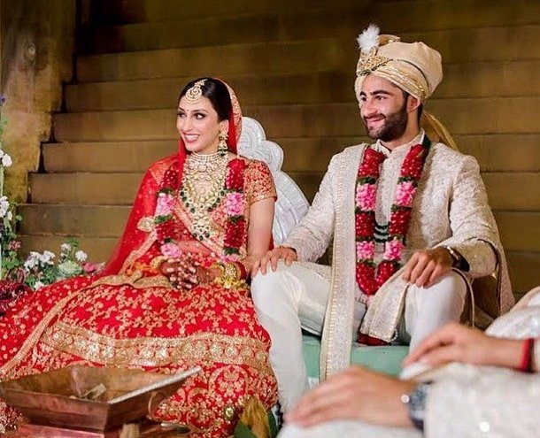 foto de casamento de anissa malhotra