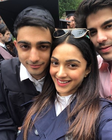 Kiara Advani Bruder