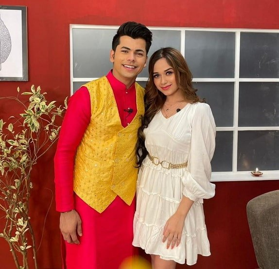 jannat zubair rahmani so siddharth nigam