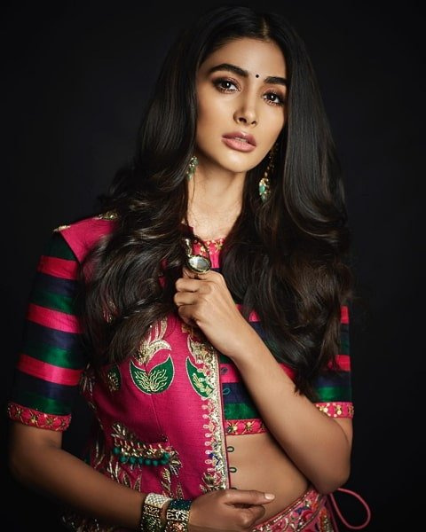 pooja Hecke
