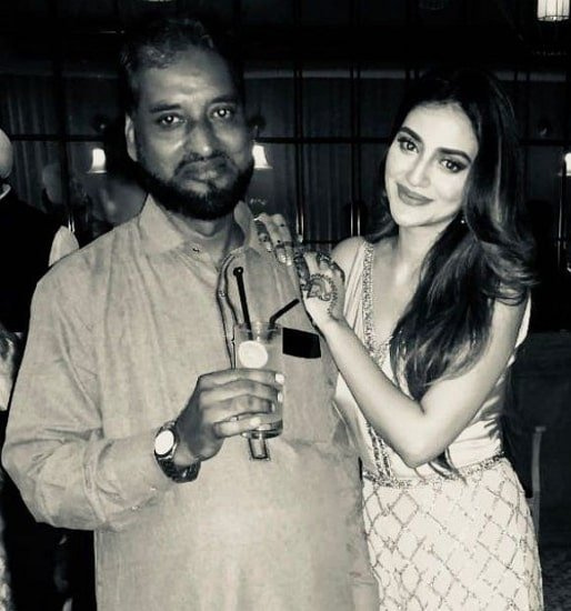 nusrat jahan otec