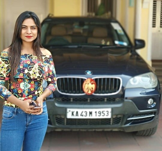 deepika das carro