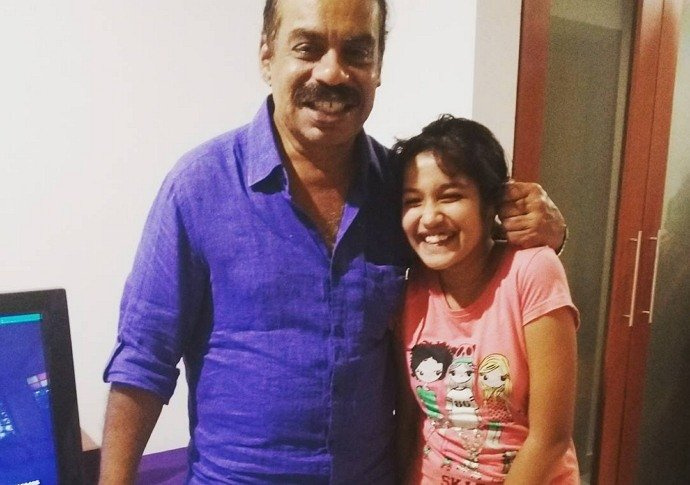 anikha surendran otec