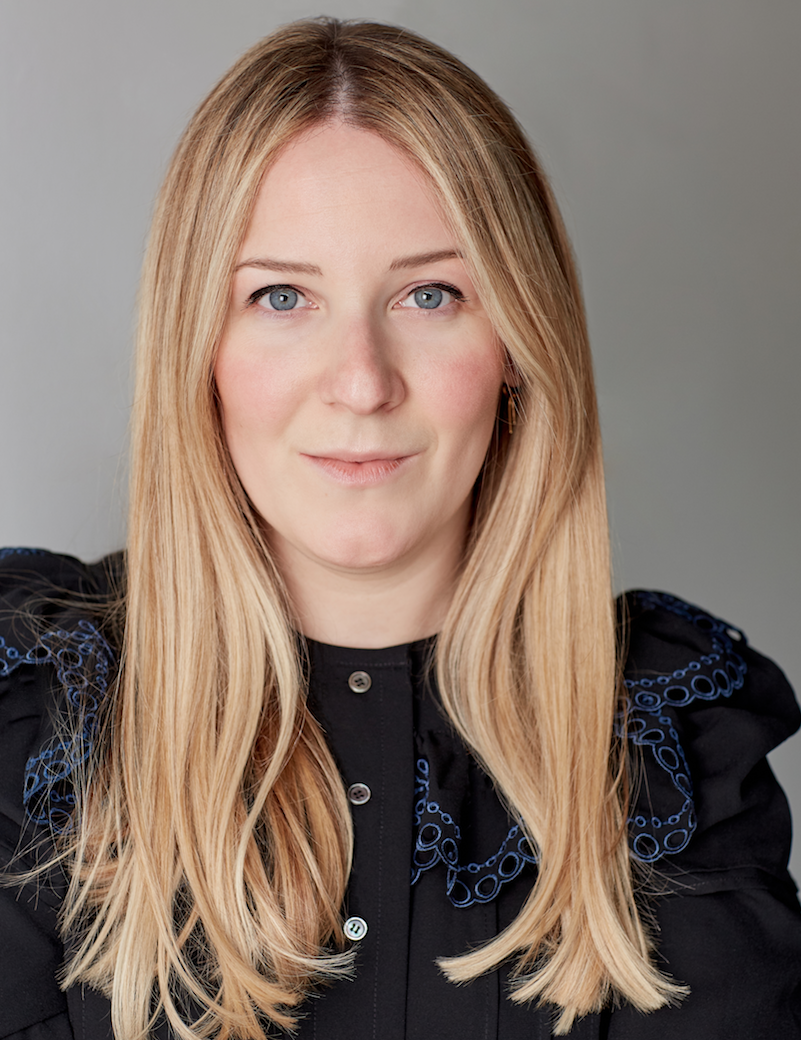 La nuova ragazza Harriet Walker