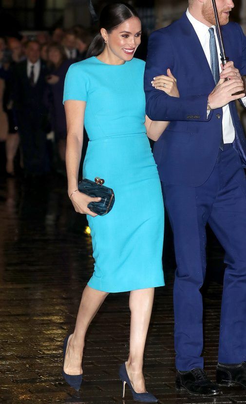replica del vestito turchese di meghan markle victoria beckham