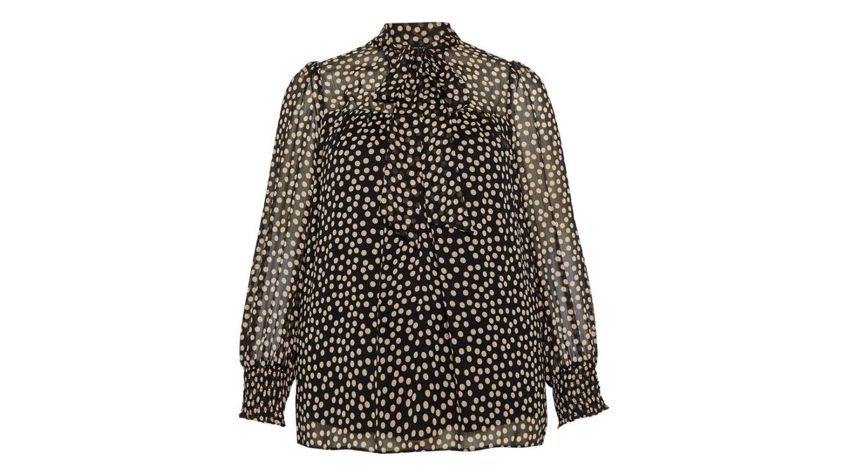 Dorothy Perkins Curve camiseta negra con cuello anudado a lunares