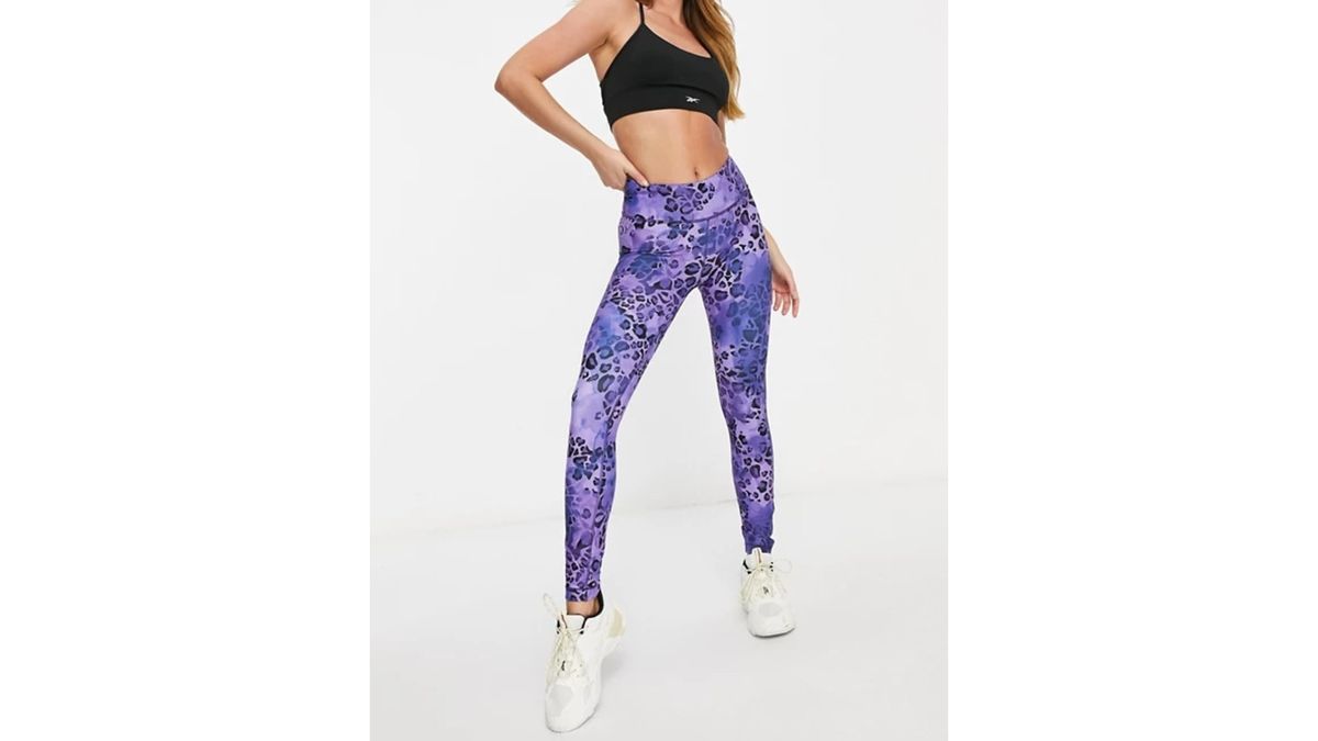 Reebok Training Legging v vijoličnem leopardu