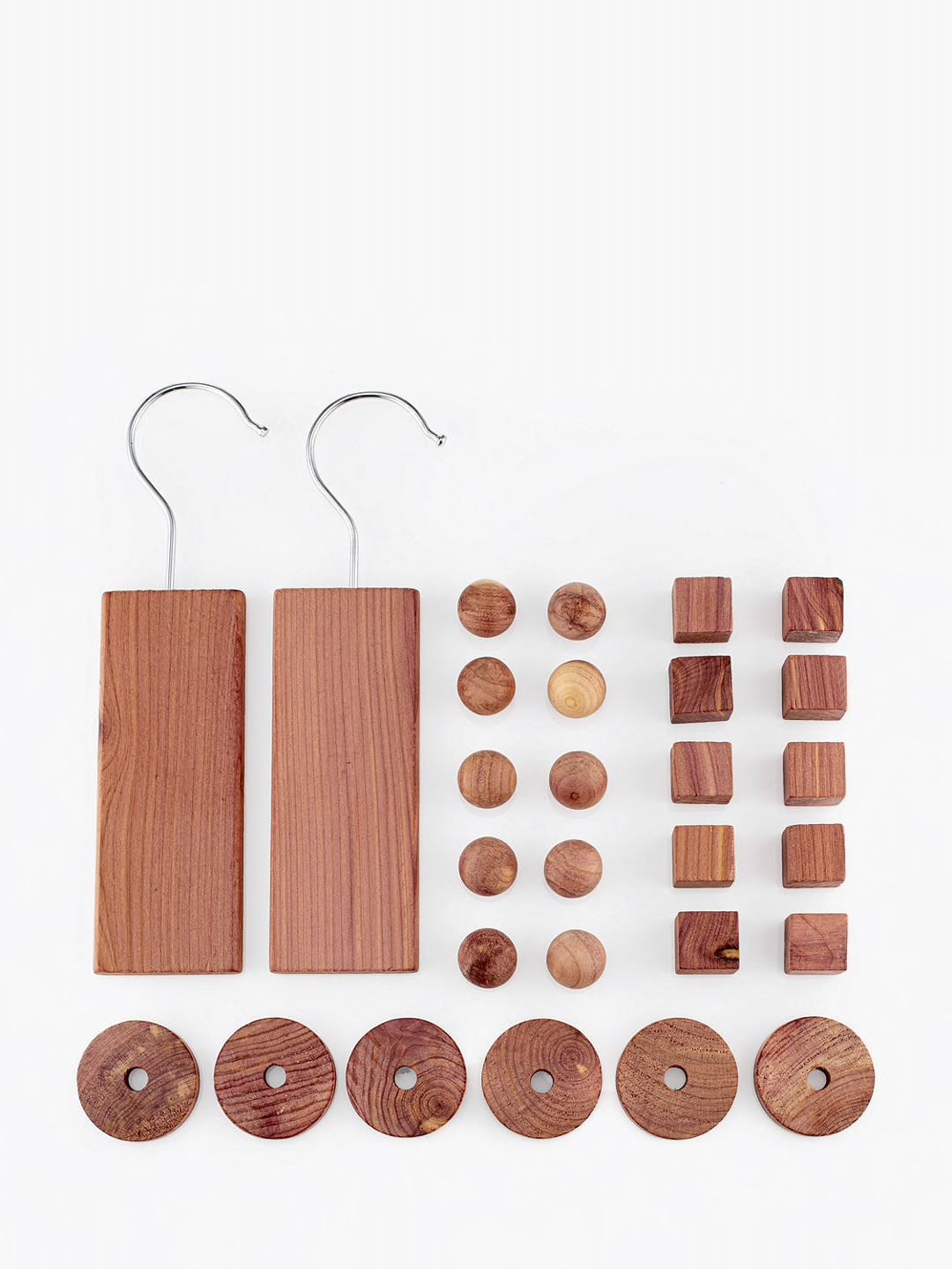 Seleção à prova de traças Cedar Wood, 28 peças, £ 6,50, John Lewis & Partners