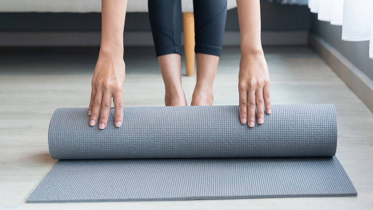 Pilates för viktminskning: yogamatta