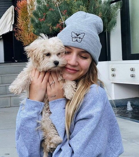 nori lewis