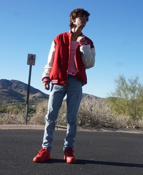 angelo avi