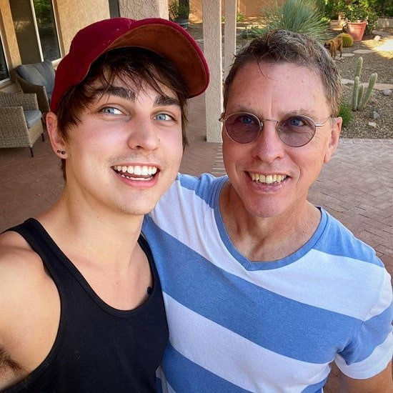 oče colby brock
