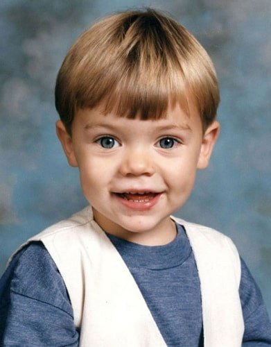 foto de infância de harry estilos