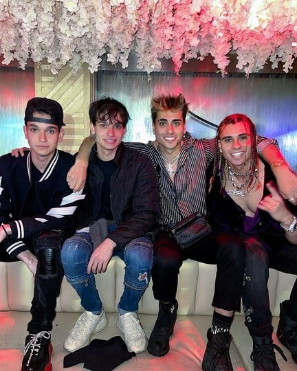   bratje cyrus dobre