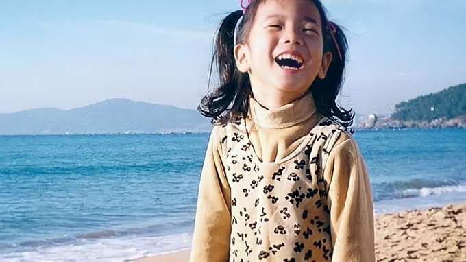 jisoo kim otroška slika