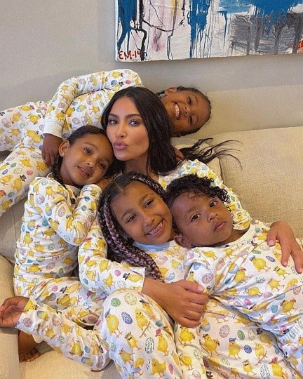 crianças kim kardashian
