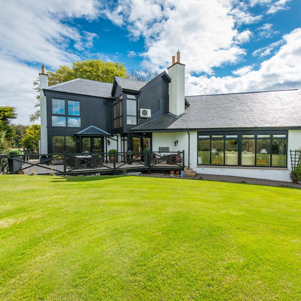 The Cairns, Fallaws, Monikie, By Broughty Ferry, Angus, Escócia