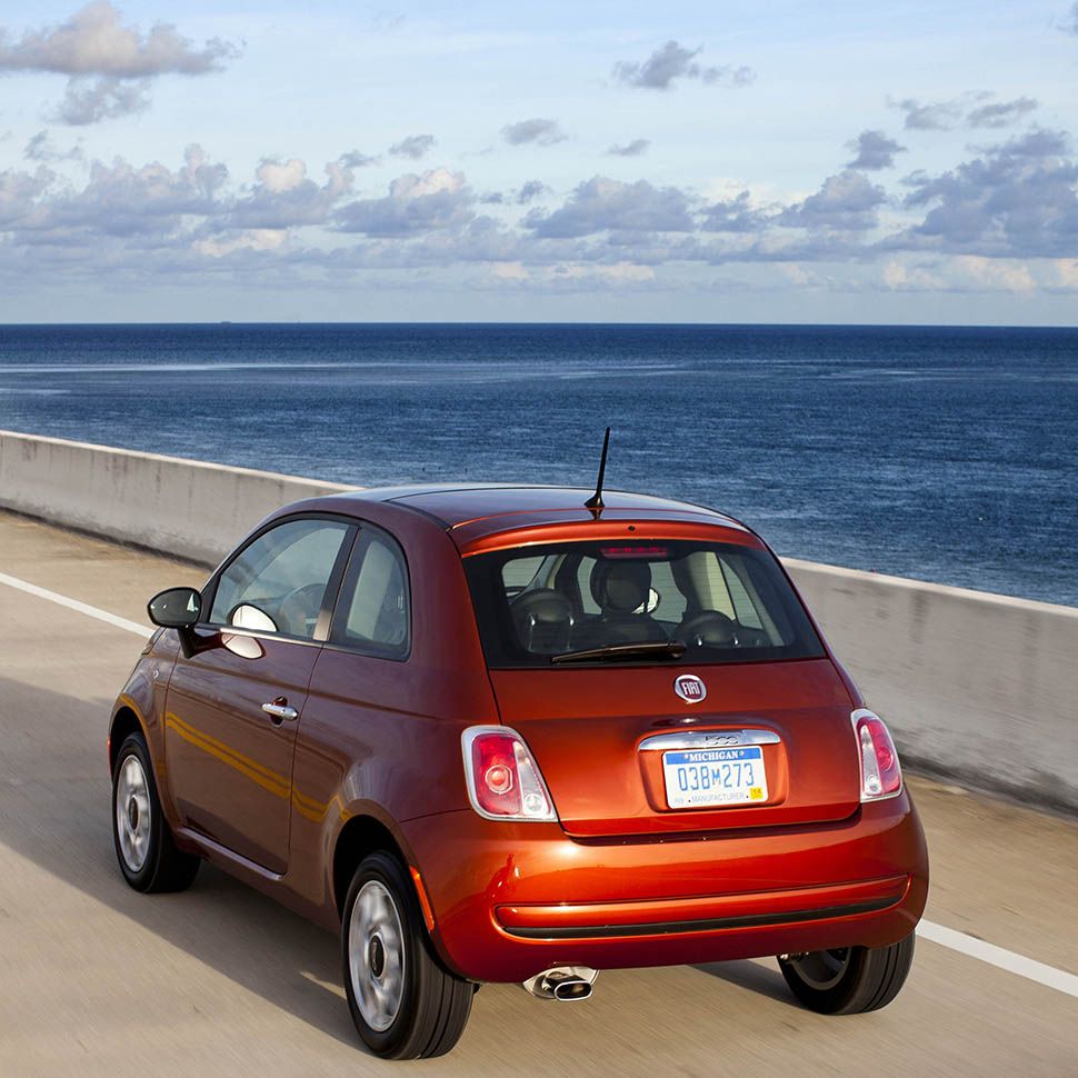Fahre einen Fiat 500