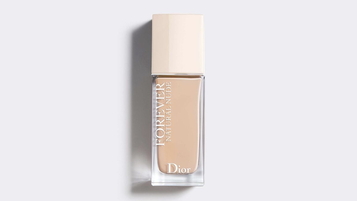 Тональная основа Dior Forever Natural Nude Foundation
