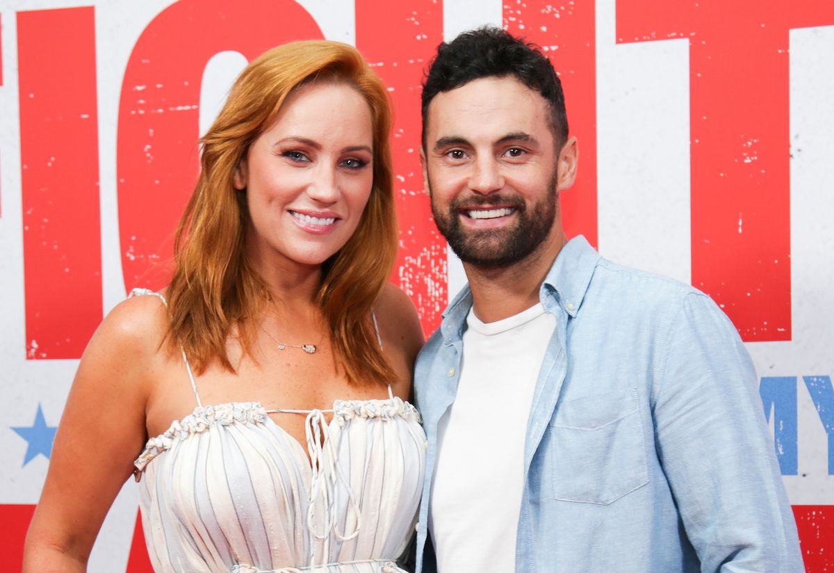 Casat a First Sight Stars, Jules Robinson i Cameron Merchant