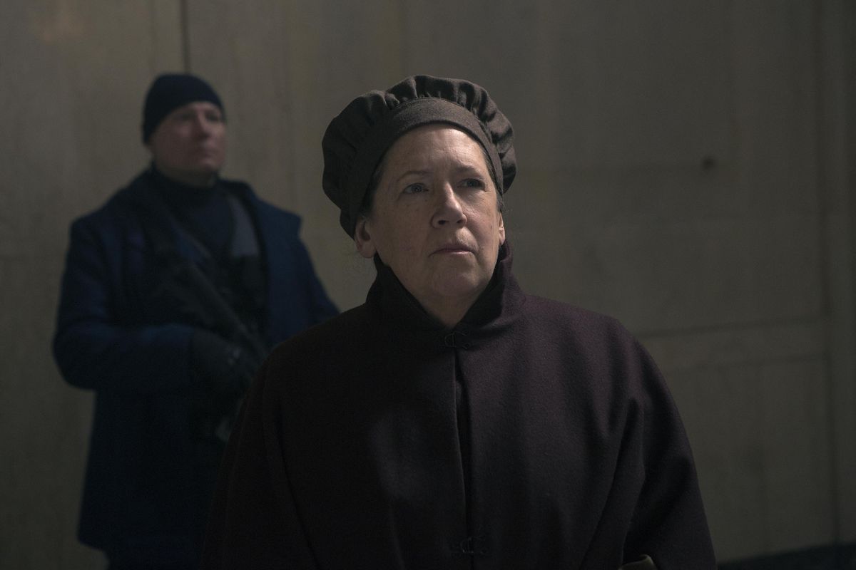 Tante Lydia à Hulu