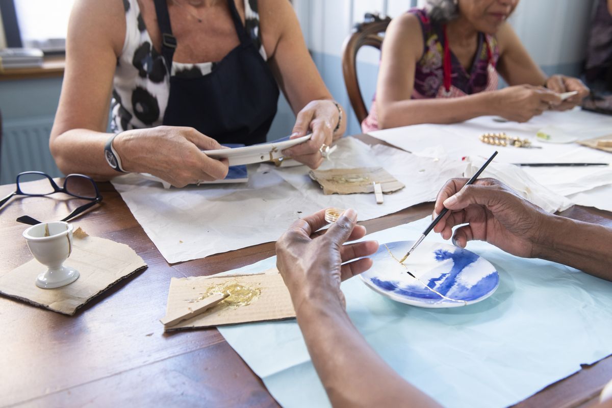 Kintsugi Creative Workshop, 30 libier