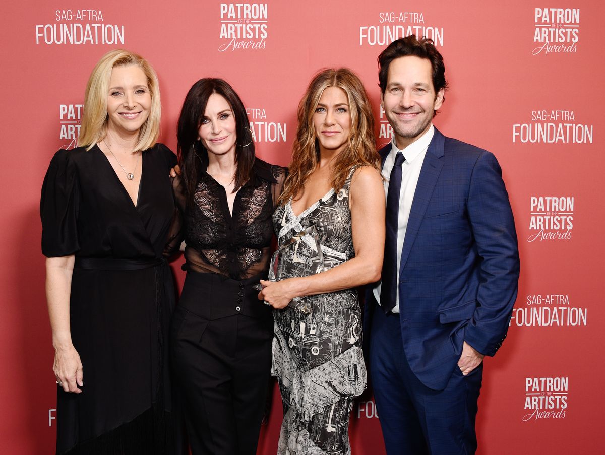 Lisa Kudrow, Courteney Cox, víťazka súťaže