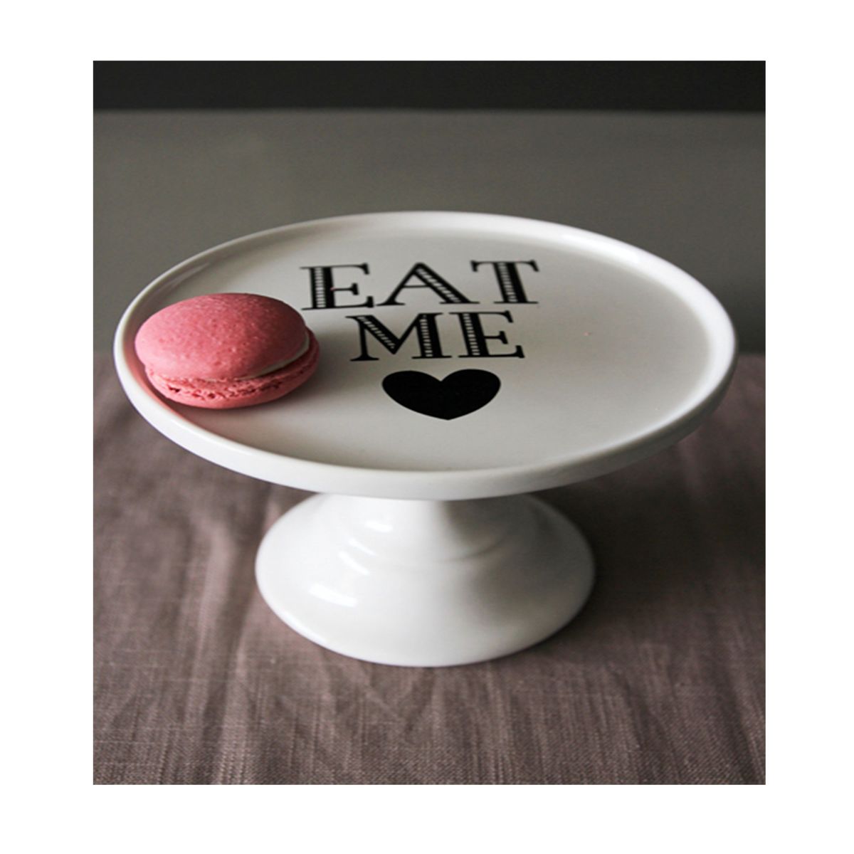 Rockett St George Eat Me Керамична поставка за торта, £ 18