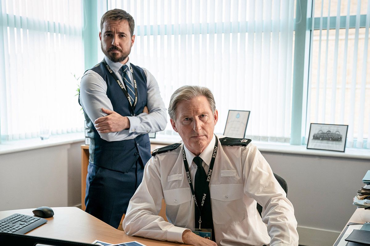 Martin Compston a Adrian Dunbar v BBC