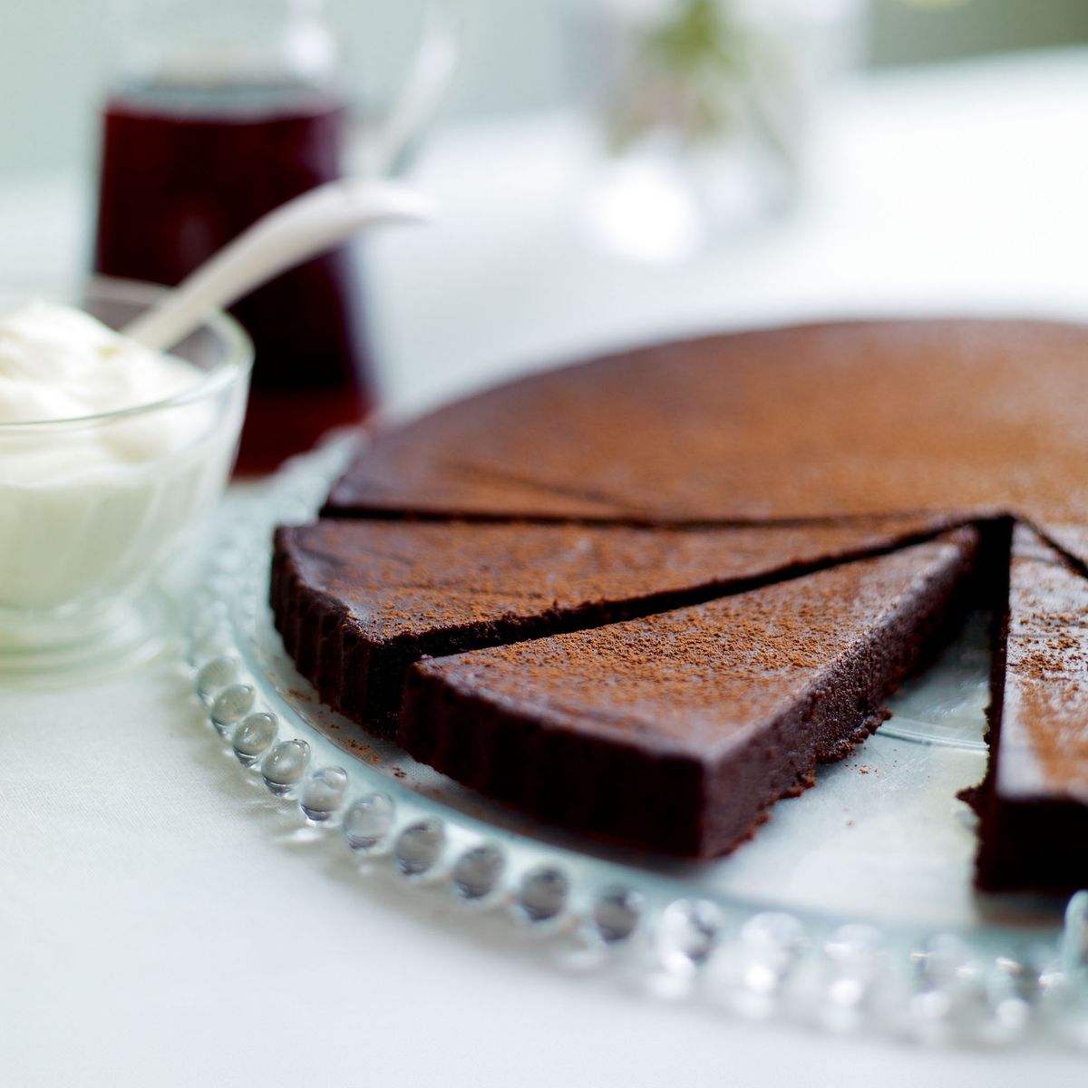 Crostata tiepida al cioccolato con sciroppo di Porto Tawny
