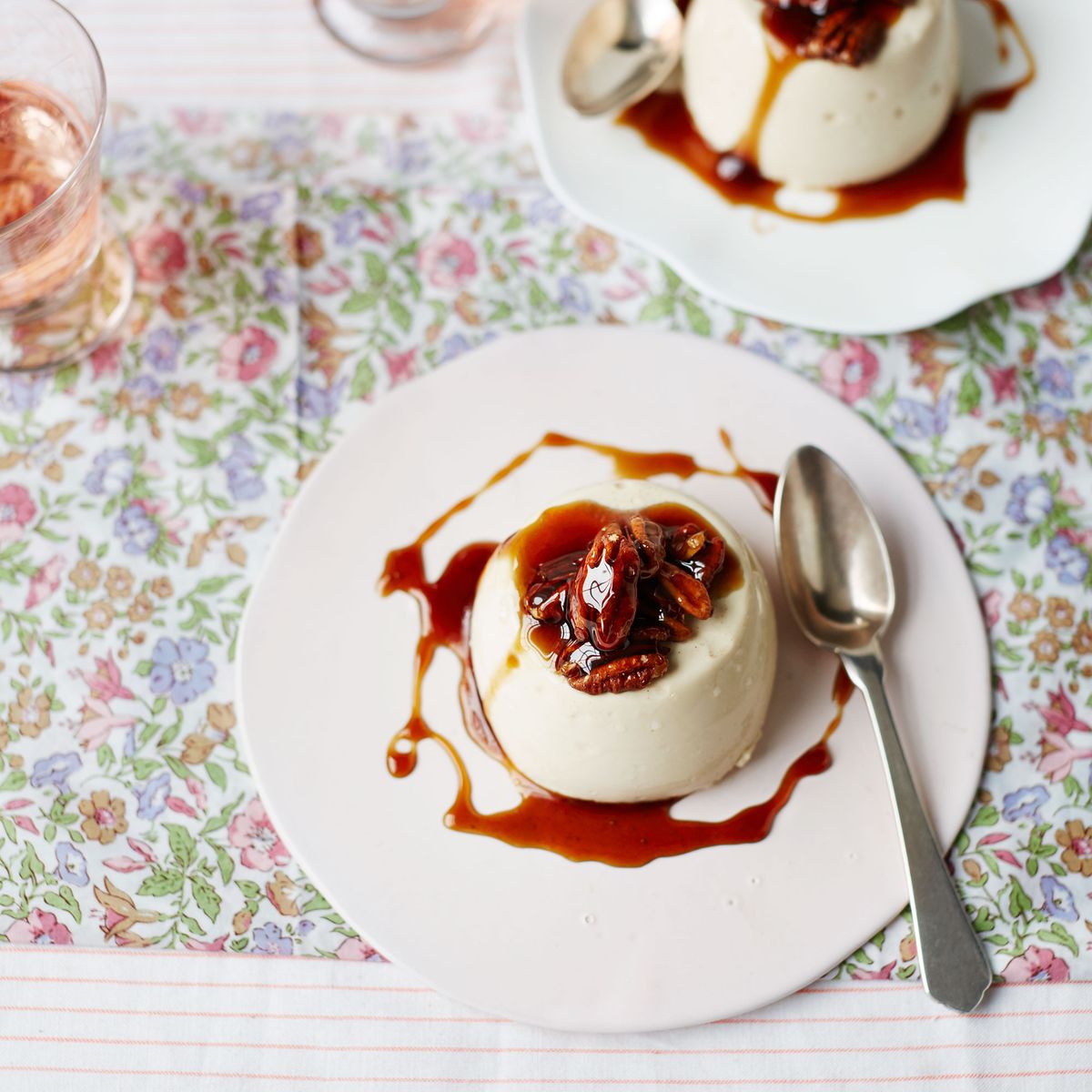 Café Panna Cotta com Pecans com Mel