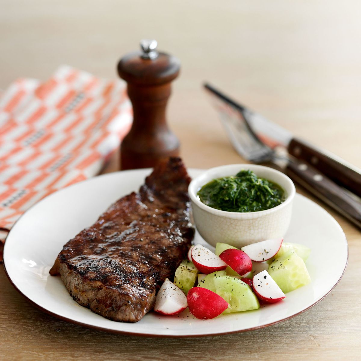Recept zo sviečkovice s omáčkou Chimichurri