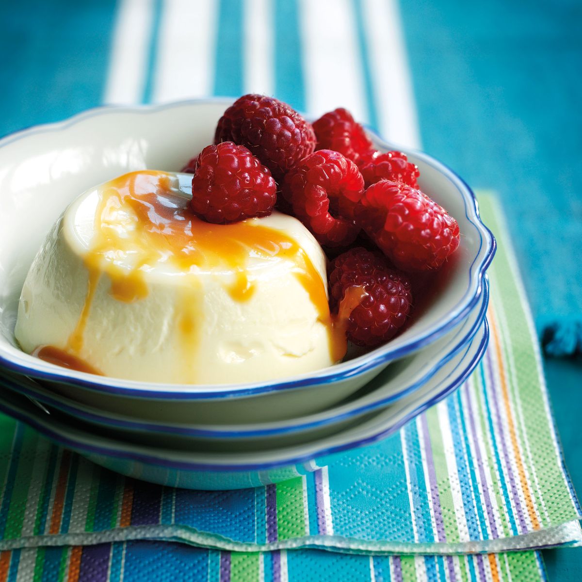 Rum Panna Cotta so slaným karamelom