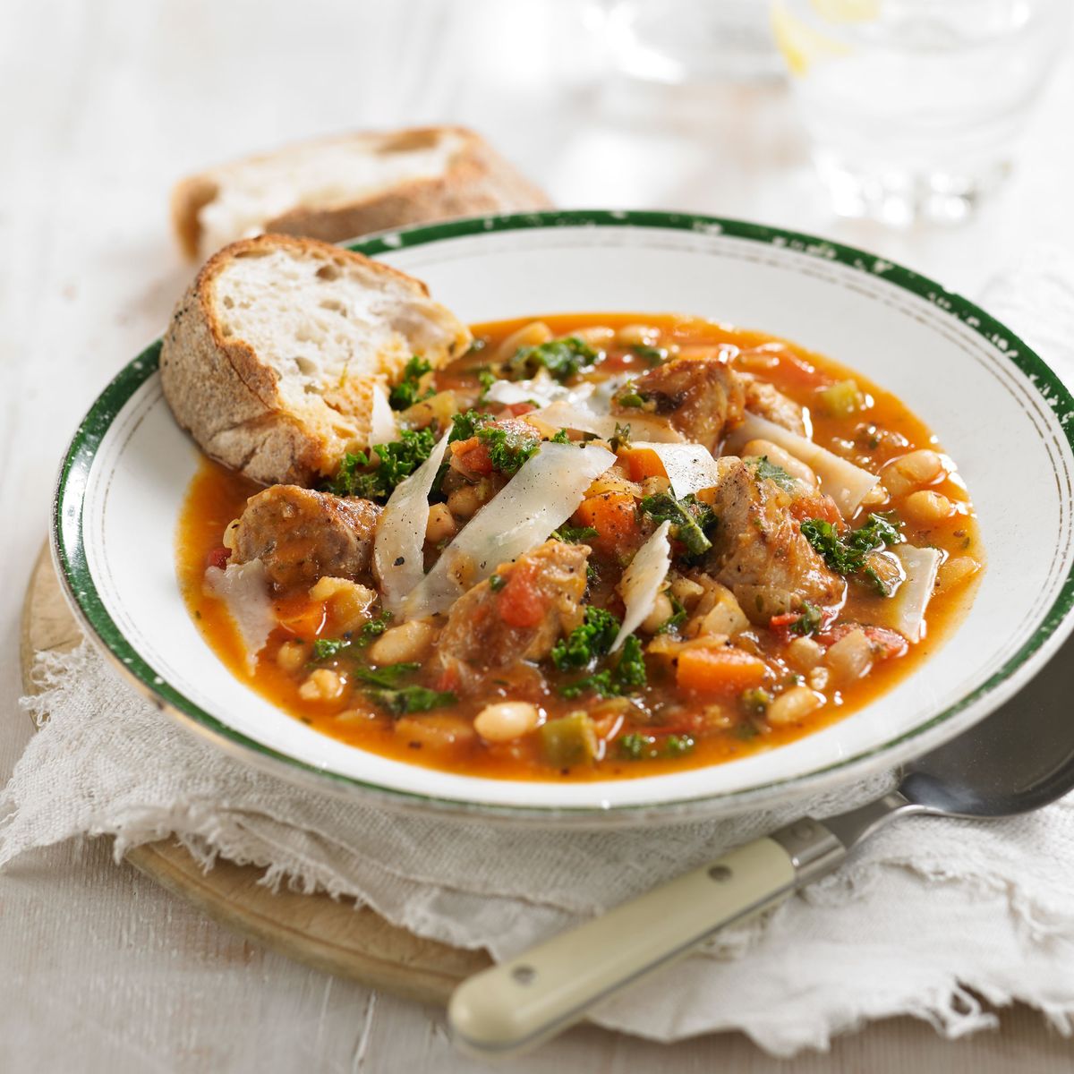 Sopa de Feijão e Salsicha Toscana