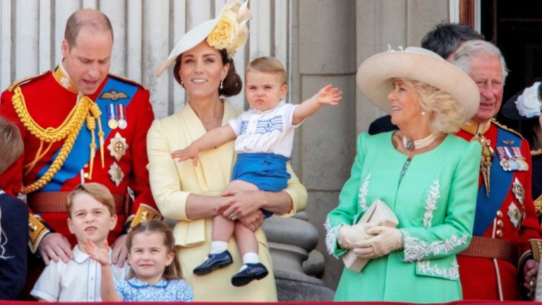 Trooping the Color Princ Charles, vojvodinja Camilla Cornwall, princ William, Catherine vojvodinja od Cambridgea, princ George, princesa Charlot, princ Louis