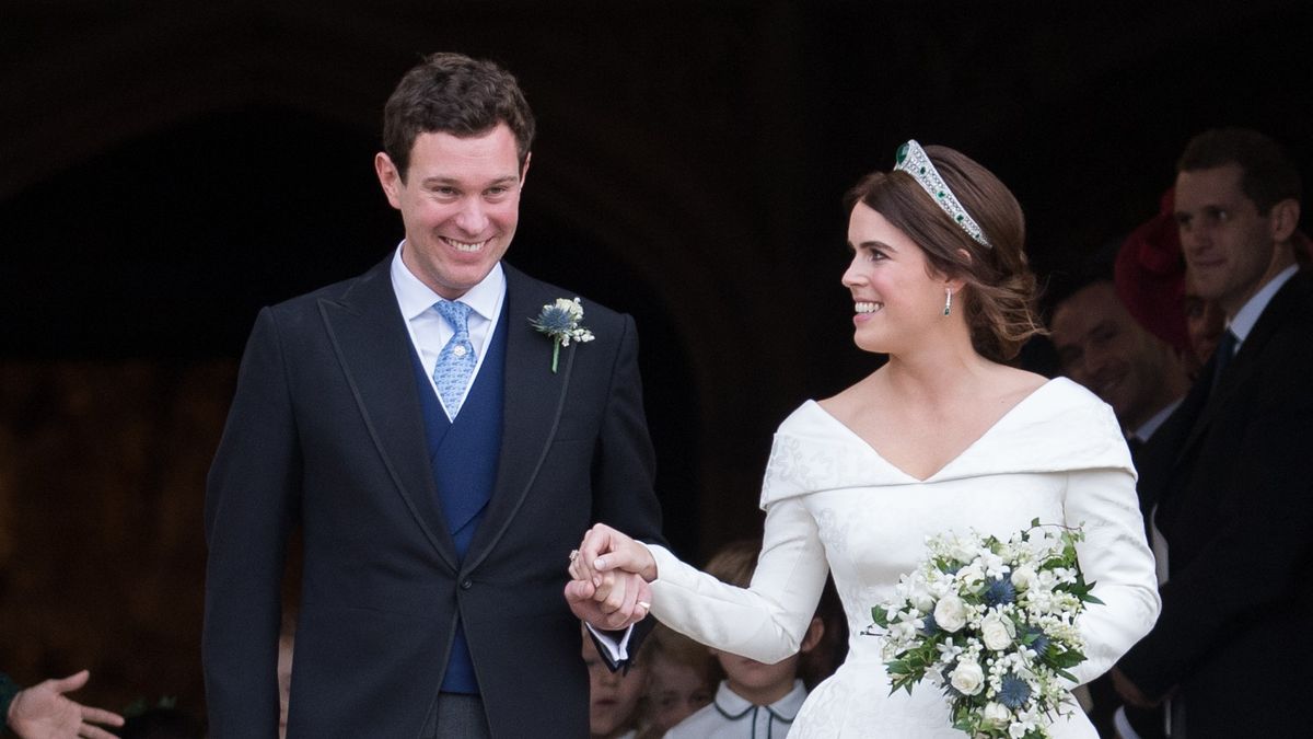 La principessa Eugenia di York e Jack Brooksbank lasciano St George